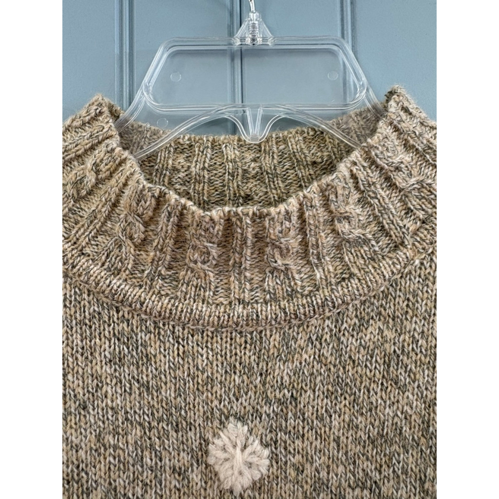 Women's Talbots Beige Wool Crew Neck Sweater M with Red & Green Accents - Picture 3 of 8